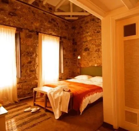 Theonimfi Guest house 4*